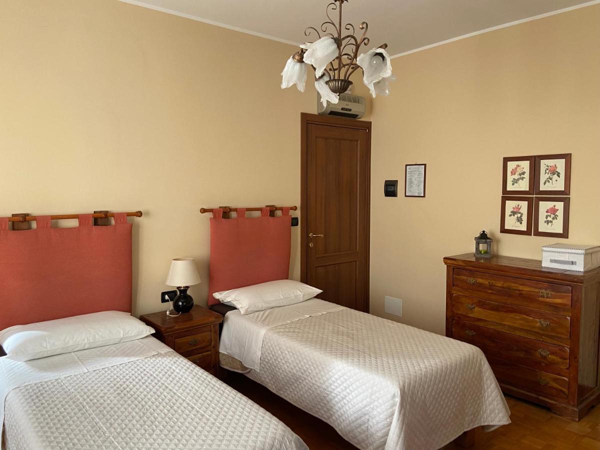 スーザ La Via Del Sole Bed & Breakfast エクステリア 写真