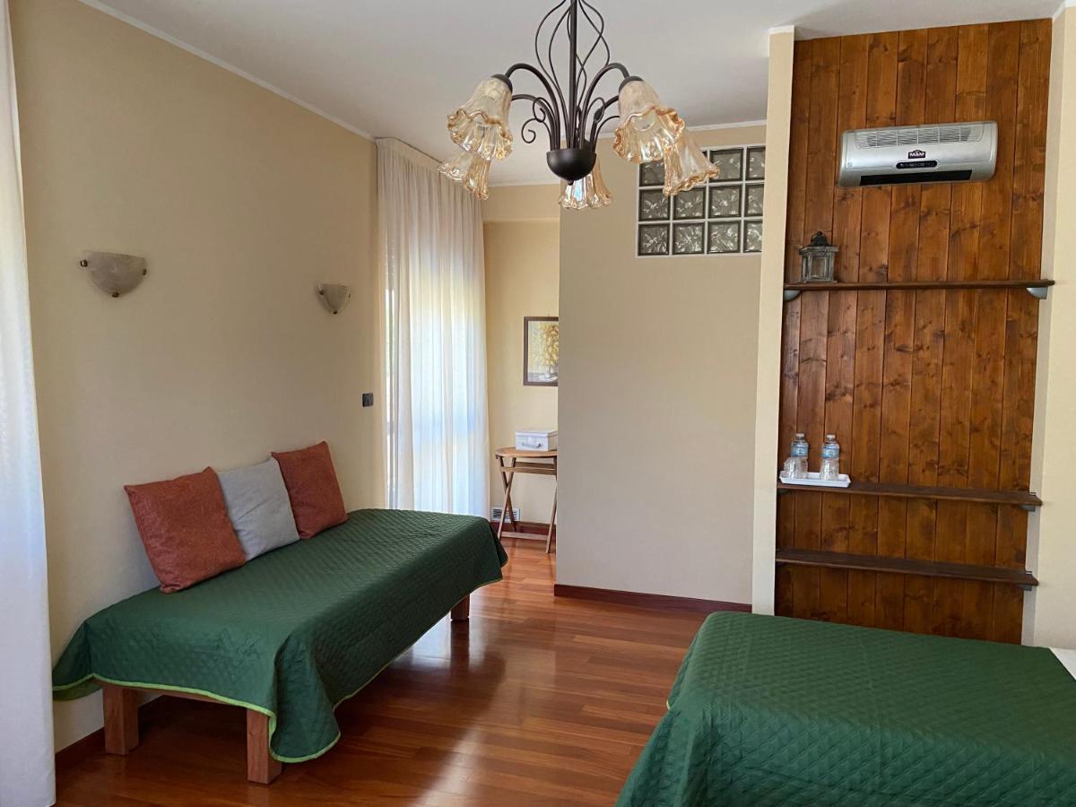 スーザ La Via Del Sole Bed & Breakfast エクステリア 写真
