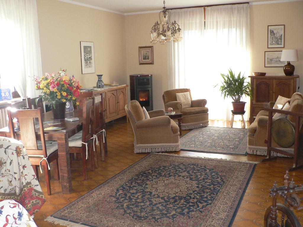 スーザ La Via Del Sole Bed & Breakfast エクステリア 写真